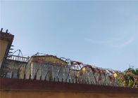 Recinto di filo metallico della lama della bobina delle barriere della prigione militare del filo spinato del rasoio del cavo di Dannert grande